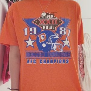 VINTAGE SUPERBOWL T SHIRT